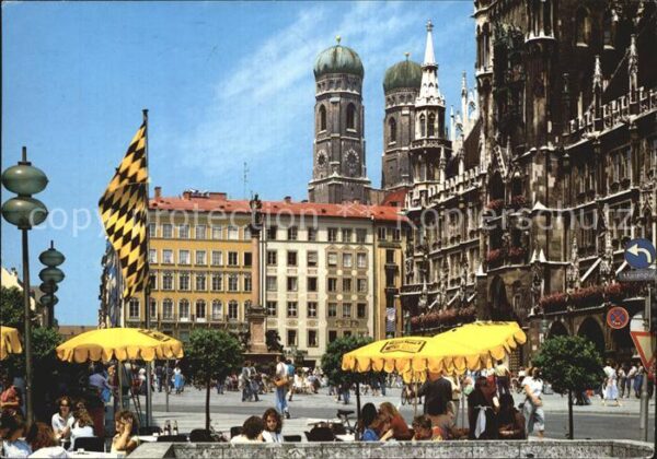 Muenchen Marienplatz Mariensäule Rathaus Frauenk