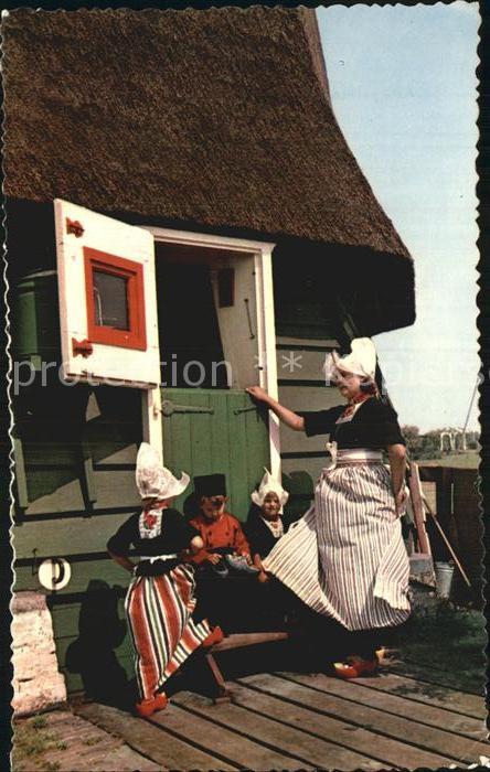 Volendam Trachten