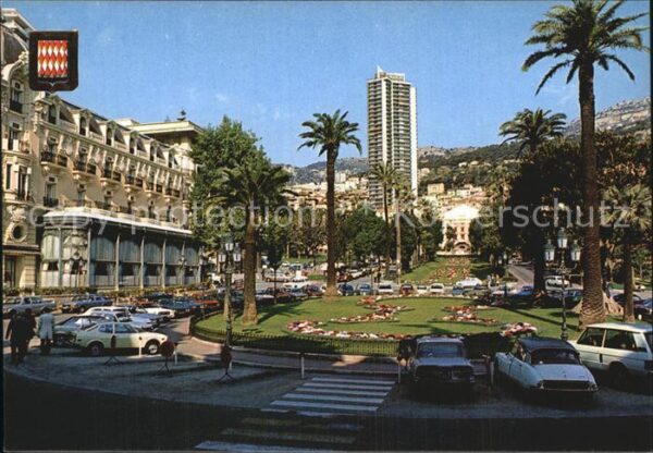 Monaco Vue de l_Hotel de Paris et des Jardins