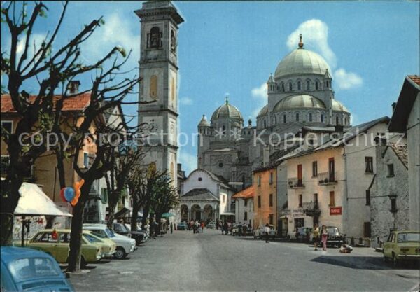 Valle dei Pittori Piazza al Santuario
