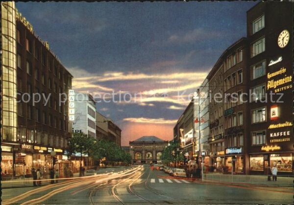 Hannover Bahnhofstrasse mit Hauptbahnhof