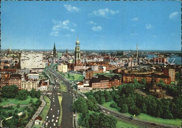 Hamburg Stadtblick mit Ost West Strasse