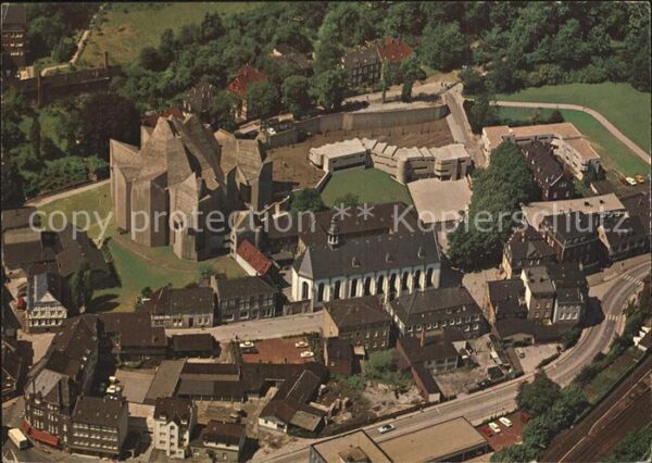 Neviges Velbert Neue Wallfahrtskirche mit Pilgerzentrum
