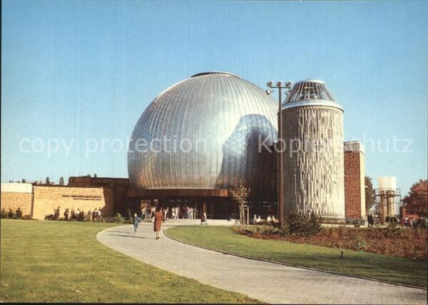 Berlin Zeiss Grossplanetarium Ernst Thälmann P
