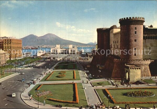 Napoli Neapel Maschio Angioino e Stazione Marittima B