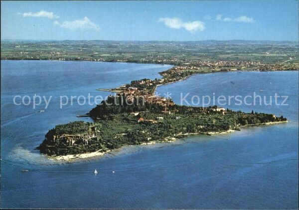 Sirmione Lago di Garda Halbinsel Gardasee Fliegeraufnahme