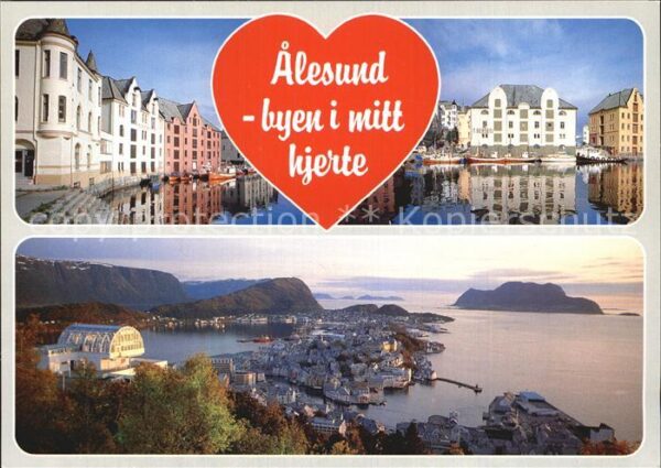 Alesund Panorama Hafen Wasserspiegelung