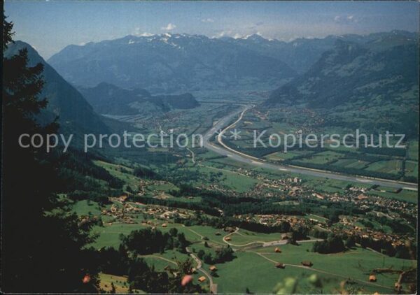 Gaflei Höhenweg Sücka Rheintal Alpenpanorama