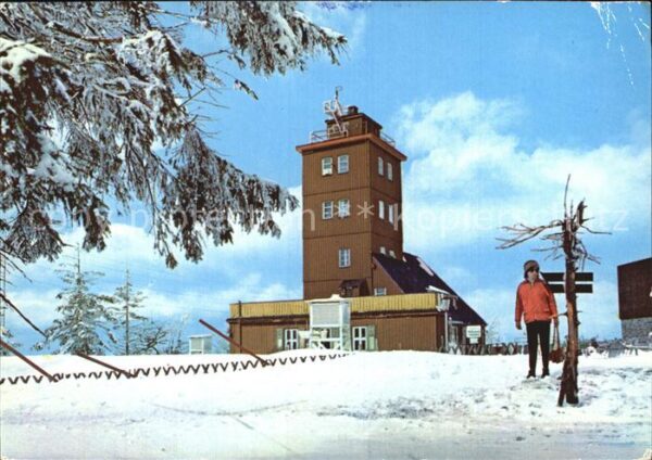 Oberwiesenthal Erzgebirge Wetterwarte auf dem Fichtelberg im Wint