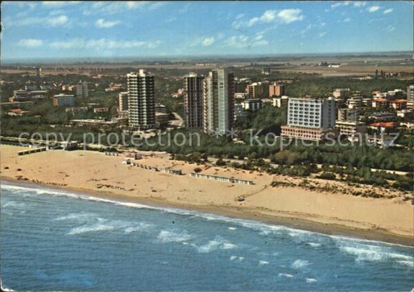 Lignano Pineta Vista aerea della spiaggia