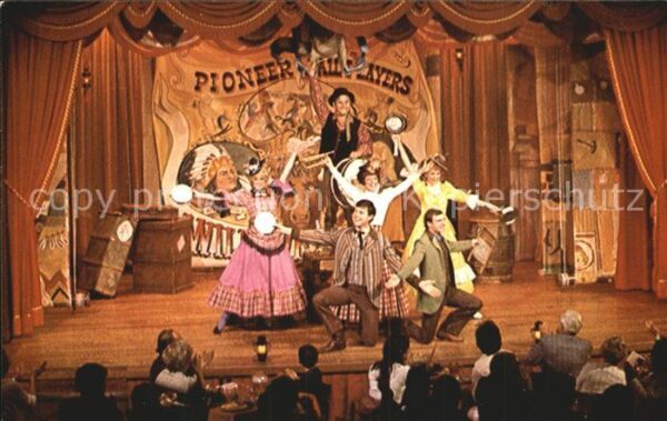 Walt Disney World Hoop Dee Doo Musical Revue