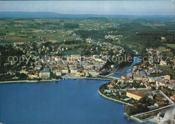Gmunden Salzkammergut Fliegeraufnahme
