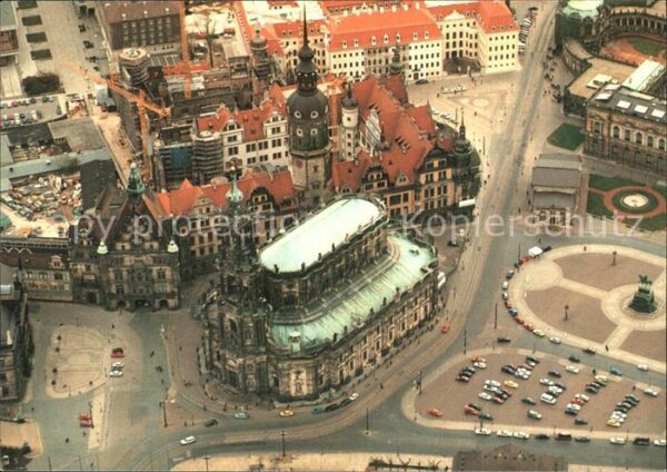 Dresden Fliegeraufnahme Hofkirche und Schloß