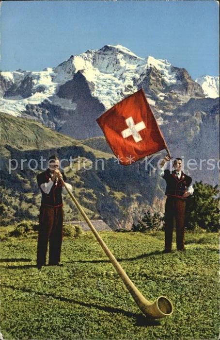 Alphorn Alphornbläser Fahnenschwinger Jungfrau