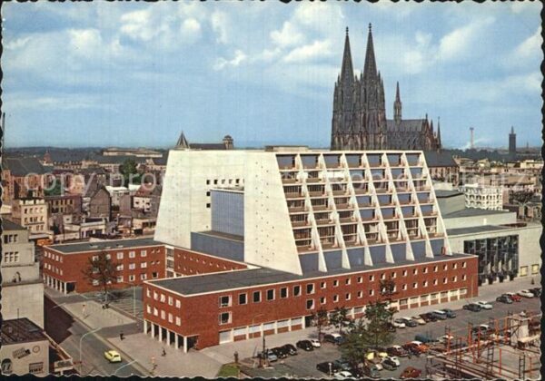 Koeln Rhein Opernhaus