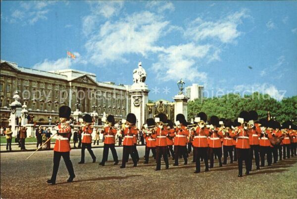 Leibgarde Wache Guards Band Buckingham Palace London
