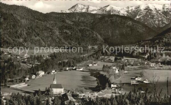 Dorf Kreuth Tegernseertal