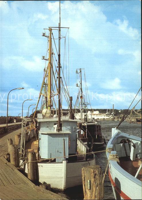 Sassnitz Ostseebad Ruegen Fischerei-Hafen