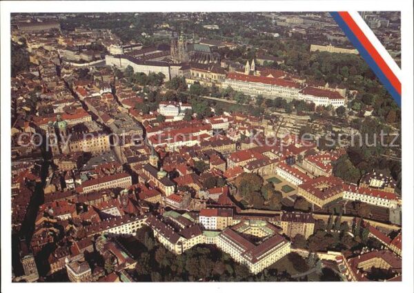 Praha Prahy Prague Fliegeraufnahme Stadtzentrum