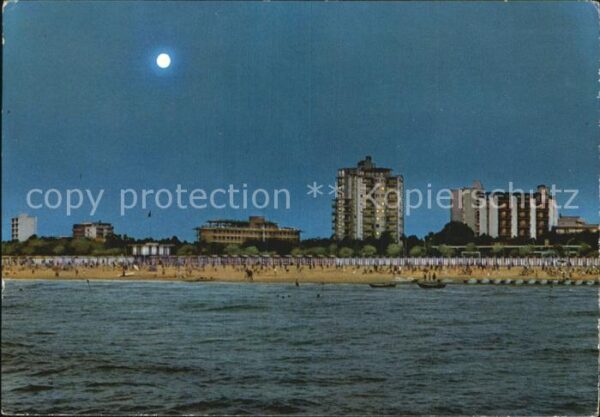 Lignano Pineta Notturno dal mare