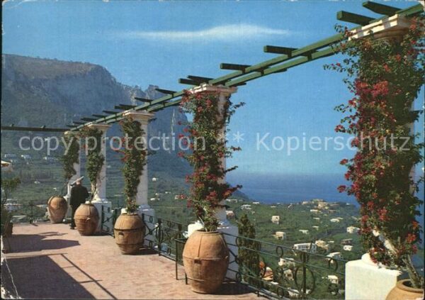 Capri Zahnradbahnterrasse mit Barbarossaberg