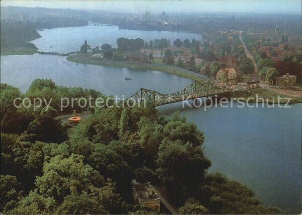 Berlin Glienicker Brücke Fliegeraufnahme