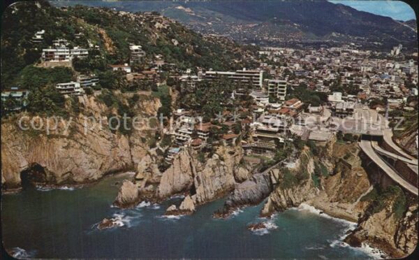 Acapulco Vista aerea de la rocosa zona de la Que