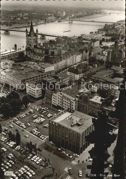 Koeln Rhein Blick vom Dom auf Altstadt mit St Marti