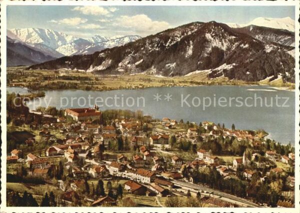 Tegernsee mit Blauberge und Hirschberg