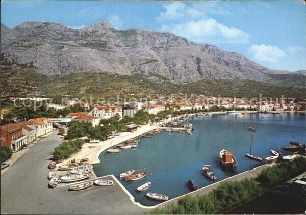 Makarska Dalmatien Hafenpartie