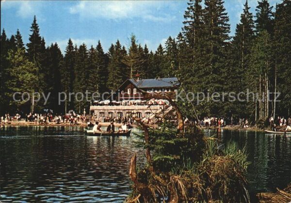 Bayerisch Eisenstein Grosser Arbersee mit Arberseehaus Gasts