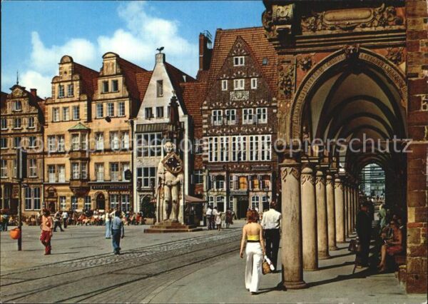 Bremen Marktplatz mit Roland Statue Rathaus Ar