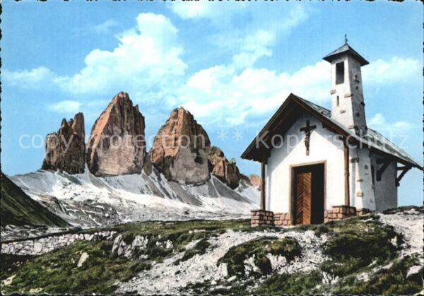 Tre Cime Di Lavaredo Chiesietta al Rifugio Locatelli Dolomit