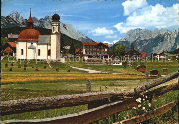 Seefeld Tirol mit Wetterstein und Karwendelgebirge