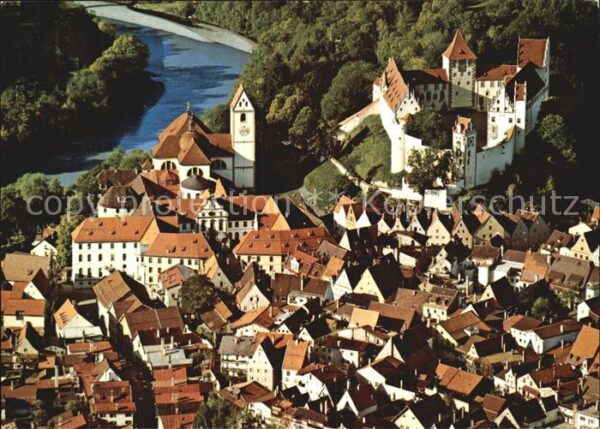 Fuessen Allgaeu Fliegeraufnahme Altstadt mit Hohem Schl