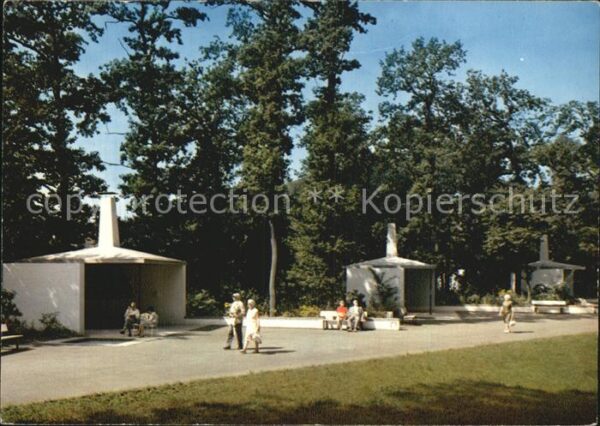 Malente-Gremsmuehlen Kamin-Sitzecken im Kurpark