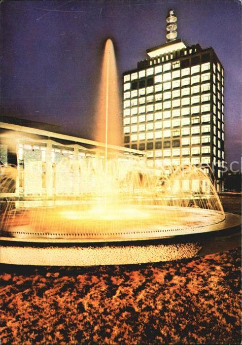 Bukarest Fernsehzentrum bei Nacht