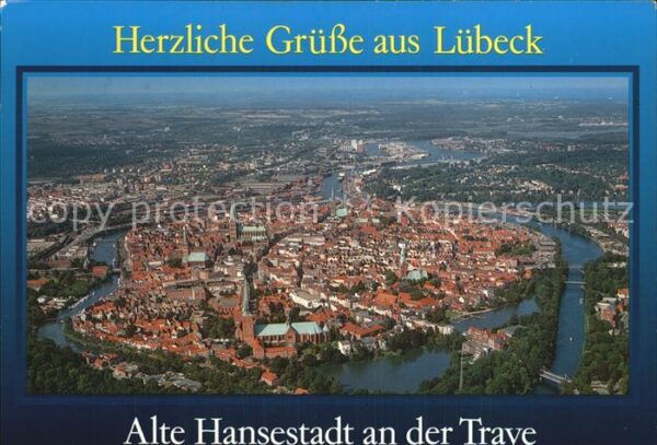 Luebeck Fliegeraufnahme Hansestadt an der Trave