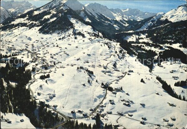 Hirschegg Kleinwalsertal Vorarlberg Parsenn Lift Wintersportplatz Alpen Fli