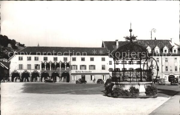 Bruck Mur Kornmesserhaus mit Stadtbrunnen