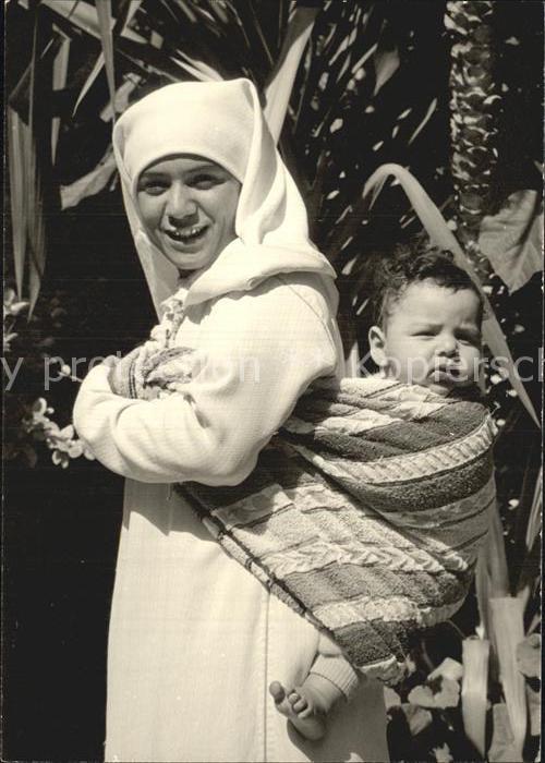 Marrakech Frau mit Klein-Kind