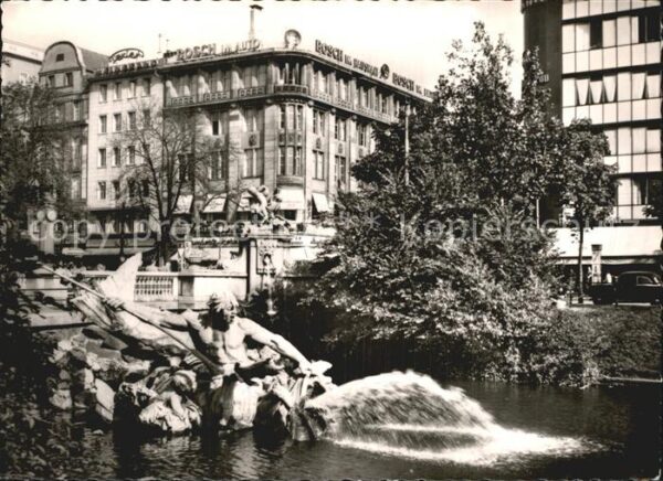 Duesseldorf Tritongruppe