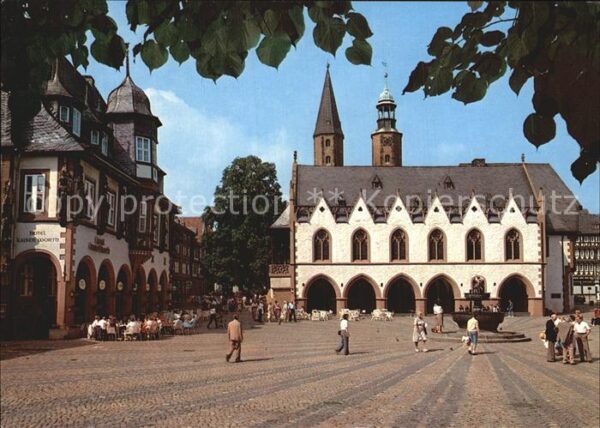 Goslar Marktplatz mit Kaiser Worth und Rathaus