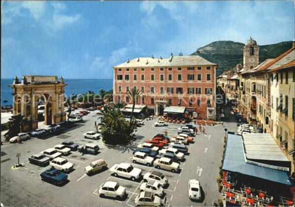 Finale Ligure Piazza Vittorio Emanuele II Riviera del