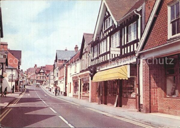 Lyndhurst High Street