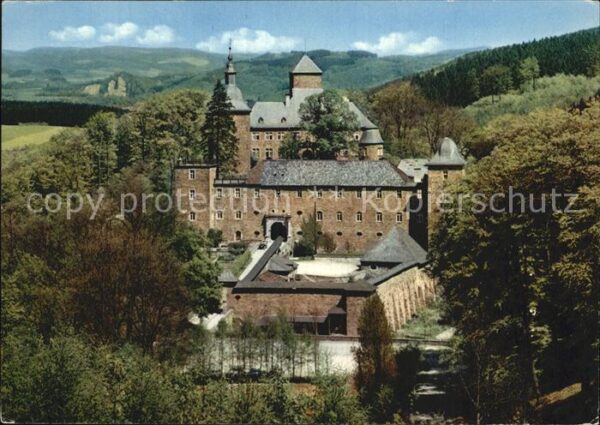 Attendorn Burg Schnellenberg