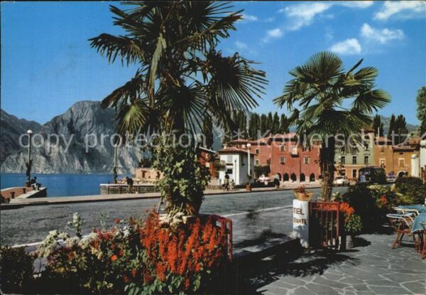 Torbole Lago di Garda Promenade