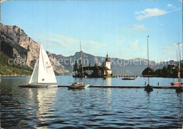 Gmunden Salzkammergut Traunsee Schloss Ort Segelboot