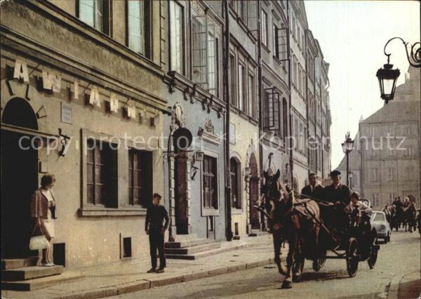 Warszawa Na Rynu Starego Miasta Pferdekutsche