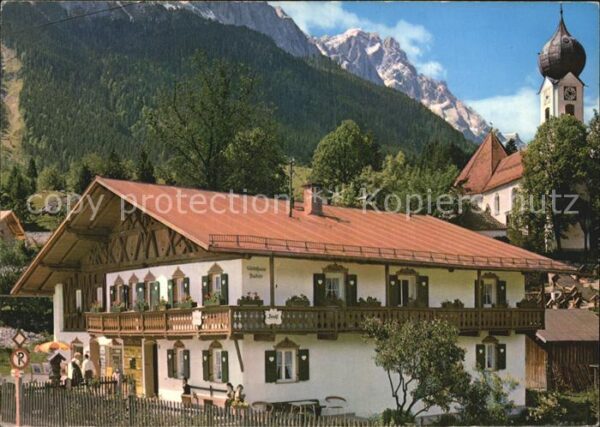 Grainau Ortspartie mit Zugspitze